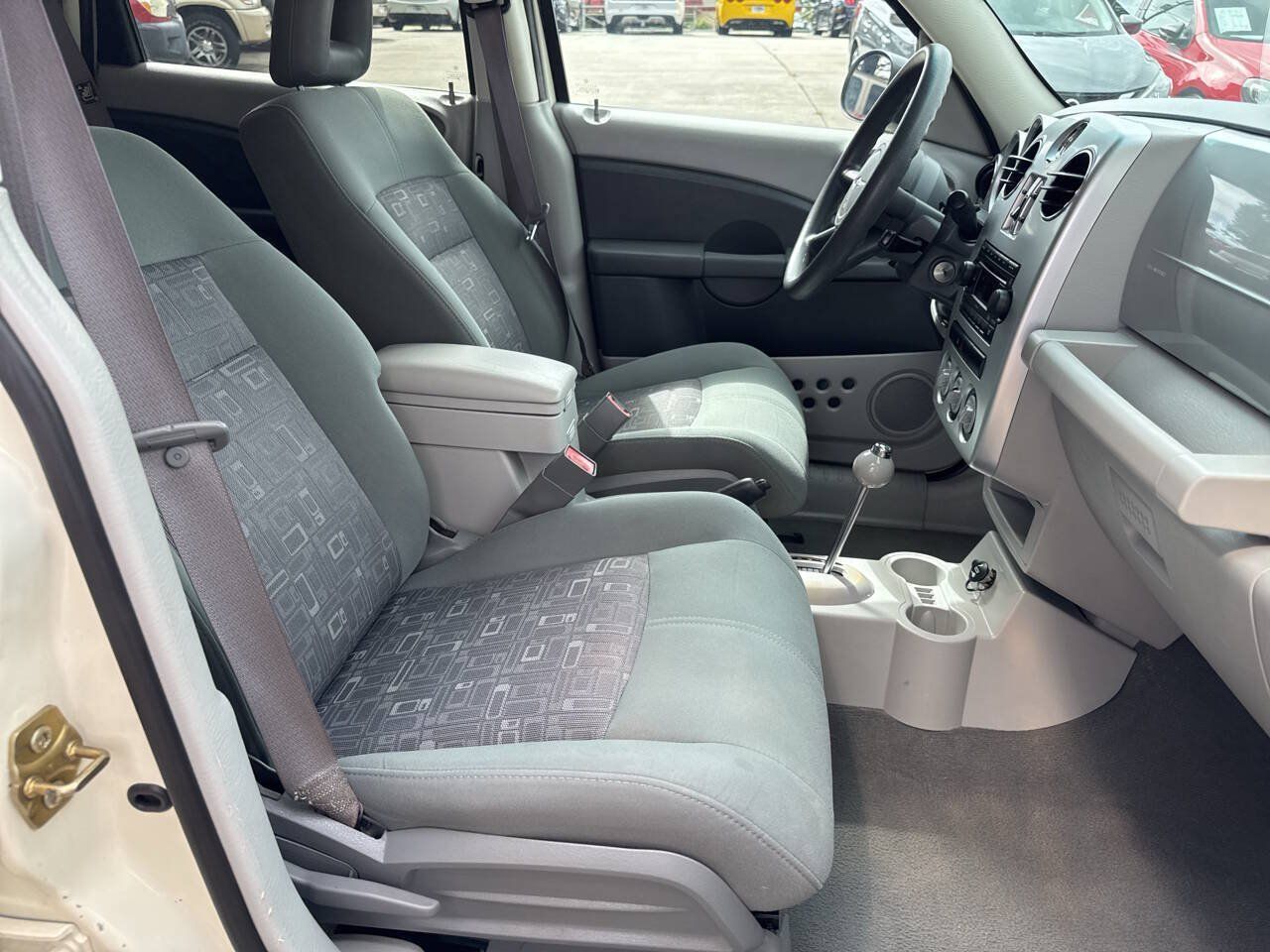 Used 2007 Chrysler PT Cruiser Touring FWD image 19