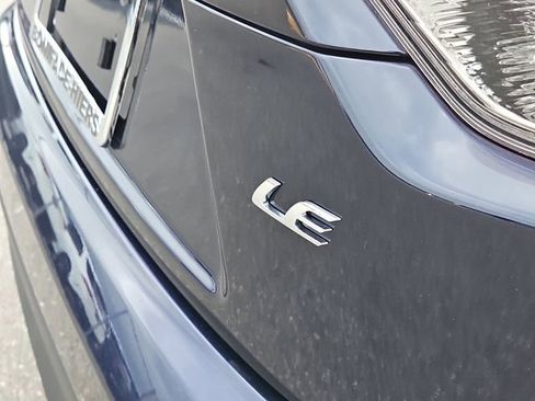 Used 2024 Toyota Corolla LE image 6