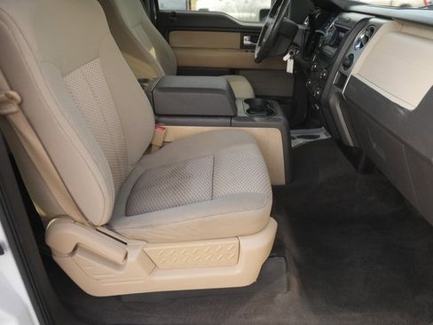 Used 2013 Ford F150 XLT w/ Luxury Equipment Group image 18