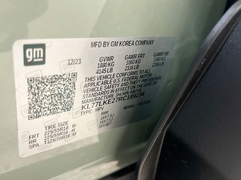 Used 2024 Chevrolet Trax ACTIV w/ Sunroof Package FWD image 42