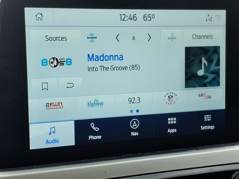 Used 2020 Ford Escape SEL image 9