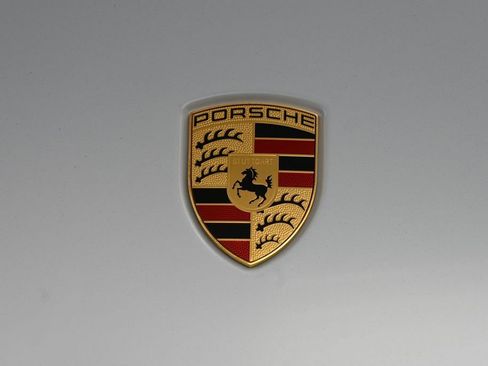 Certified 2024 Porsche Macan S AWD/4WD image 31