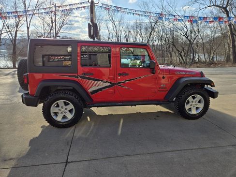 Used 2017 Jeep Wrangler Unlimited Sport w/ Quick Order Package 24S image 9