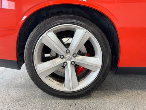 Used 2009 Dodge Challenger SRT8 RWD image 25