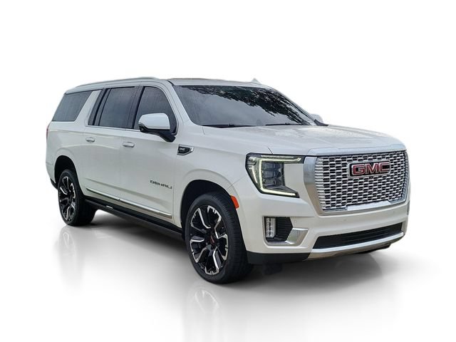 Used 2022 GMC Yukon XL Denali RWD image 1