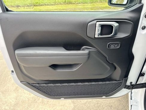 New 2026 Jeep Gladiator Sport image 35