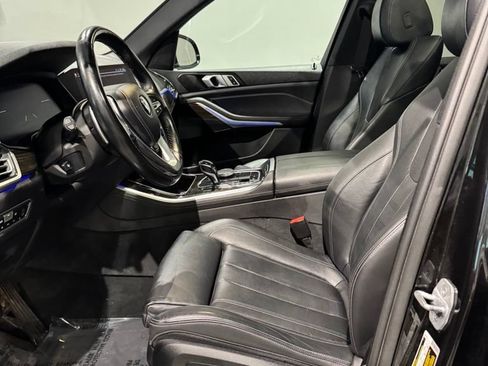 Used 2019 BMW X5 xDrive40i w/ Convenience Package AWD/4WD image 12