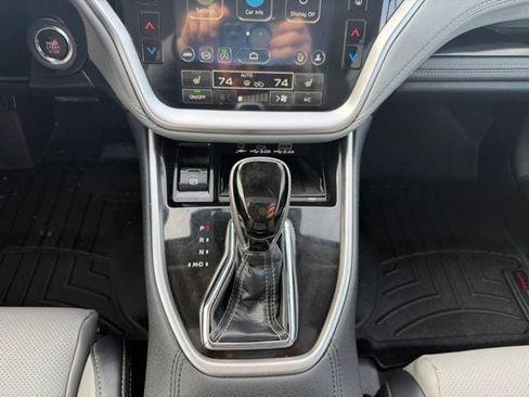 Used 2023 Subaru Outback Limited image 17