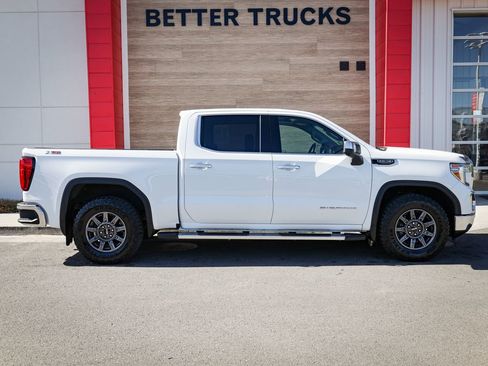 Used 2019 GMC Sierra 1500 SLT w/ SLT Premium Plus Package AWD/4WD image 2