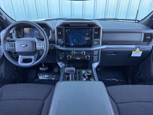 Used 2025 Ford F150 XLT w/ Equipment Group 302A MID image 11