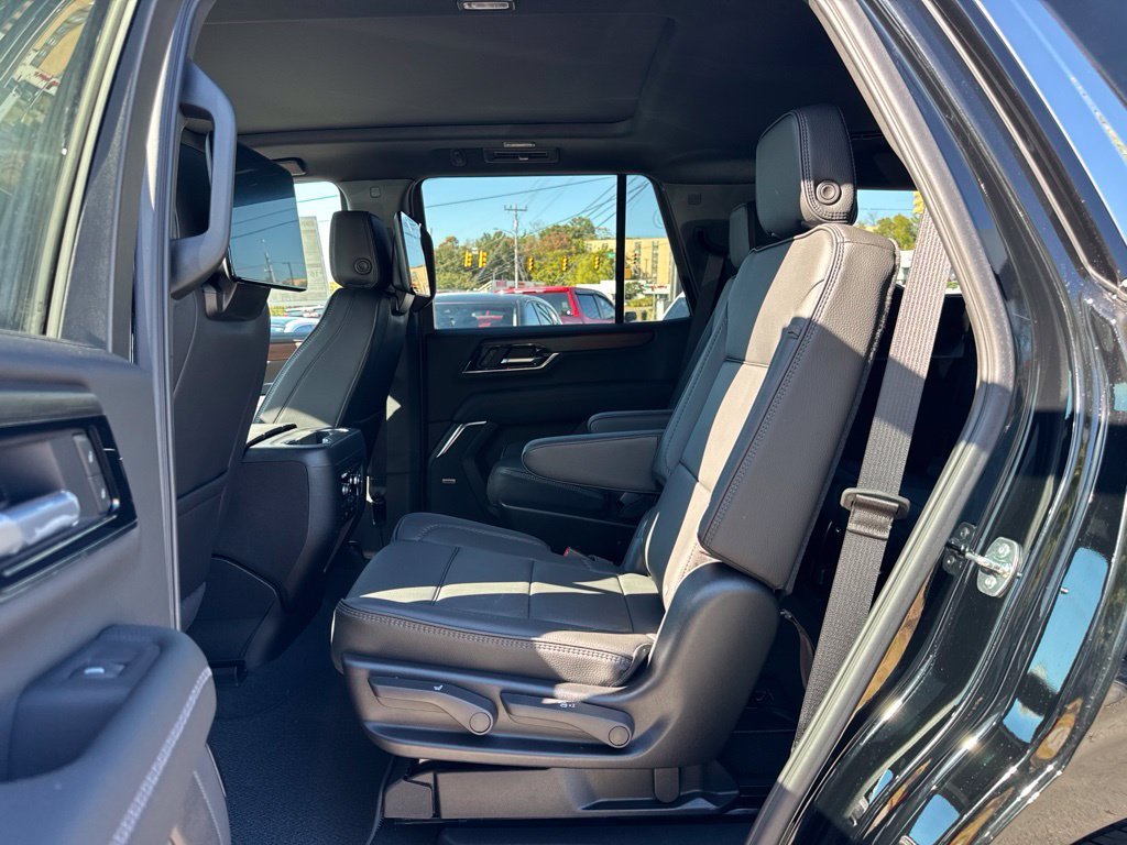 New 2026 GMC Yukon Denali AWD/4WD image 32