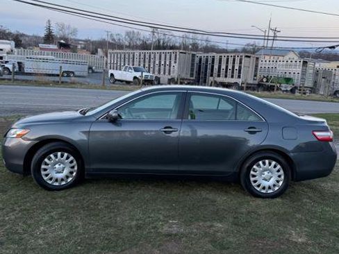 Used 2007 Toyota Camry LE image 8
