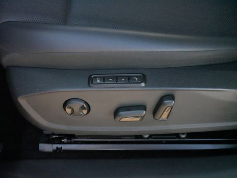 Certified 2022 Volkswagen ID.4 Pro S image 20