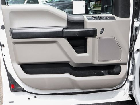 Used 2018 Ford F350 XL w/ Power Equipment Group image 15