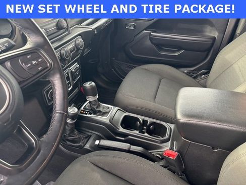Used 2020 Jeep Wrangler Sport image 20