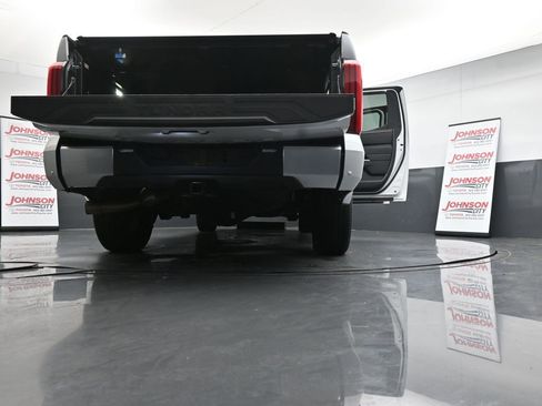 Used 2025 Toyota Tundra Limited w/ Power Package image 39