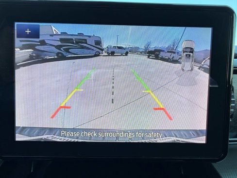 Used 2020 Ford Explorer XLT w/ Comfort Package image 43