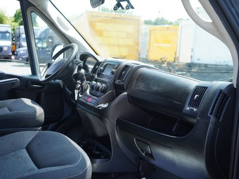 Used 2020 RAM ProMaster 3500 FWD image 2