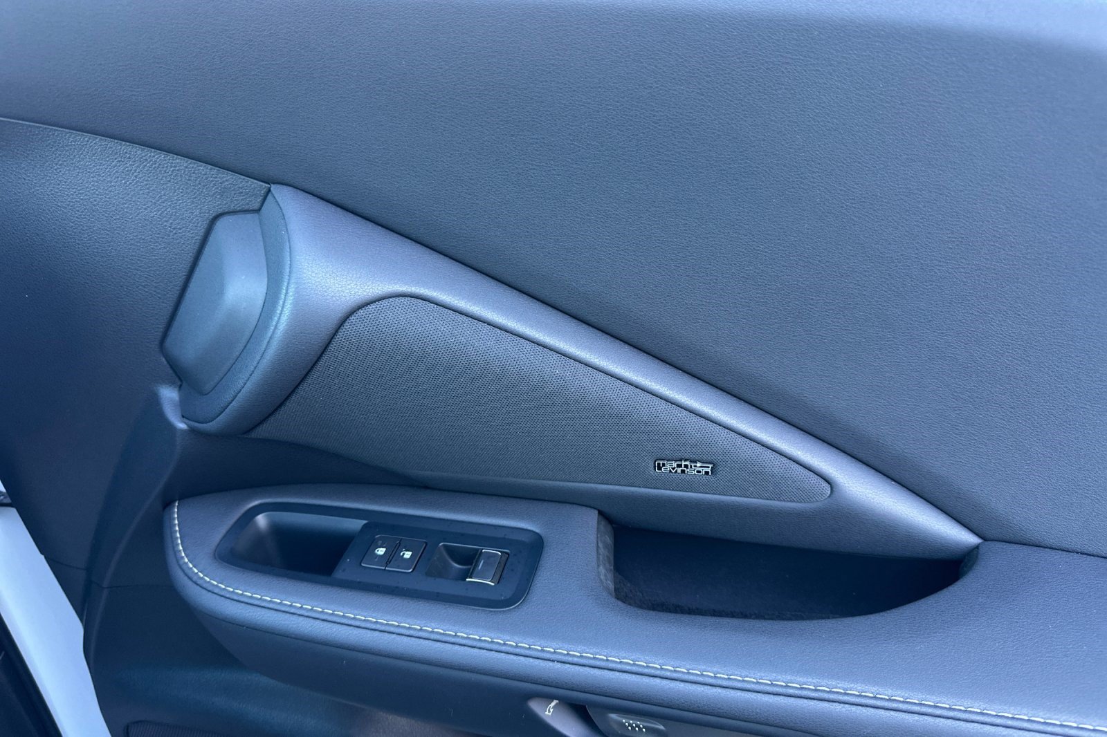Certified 2026 Lexus TX 500h AWD w/ Technology Package image 23