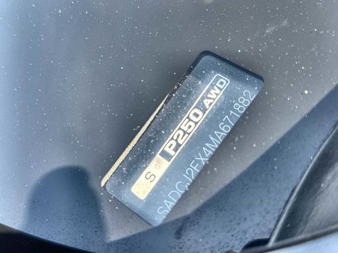 Used 2021 Jaguar F-PACE S image 25