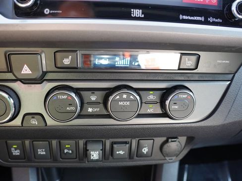 Used 2023 Toyota Tacoma TRD Pro AWD/4WD image 29