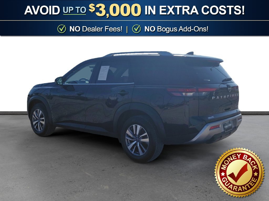Used 2023 Nissan Pathfinder SL AWD/4WD image 4