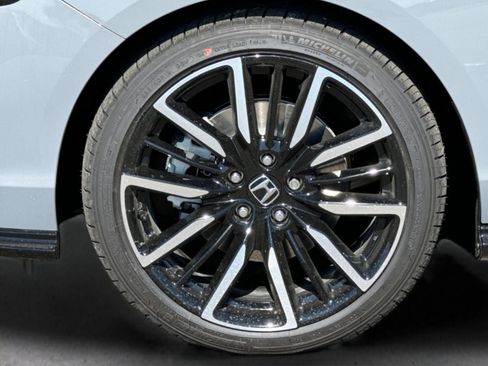 New 2025 Honda Accord Touring image 31