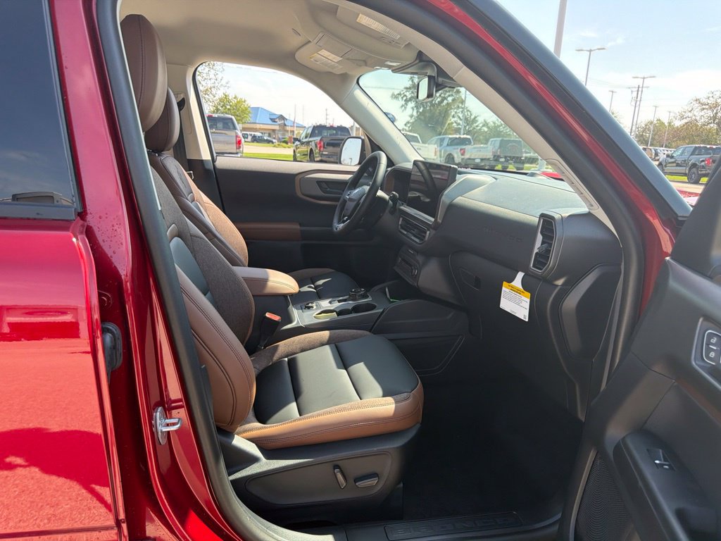 New 2026 Ford Bronco Sport Outer Banks w/ Interior Protection Package AWD/4WD image 26