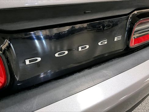 Used 2018 Dodge Challenger SXT Plus image 30