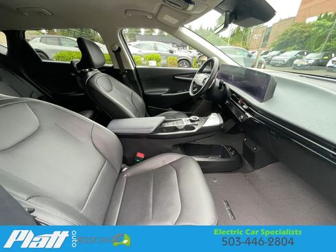Used 2023 Kia EV6 Wind w/ Wind Technology Package AWD/4WD image 50