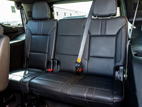 Used 2022 Chevrolet Tahoe RST w/ Luxury Package image 30