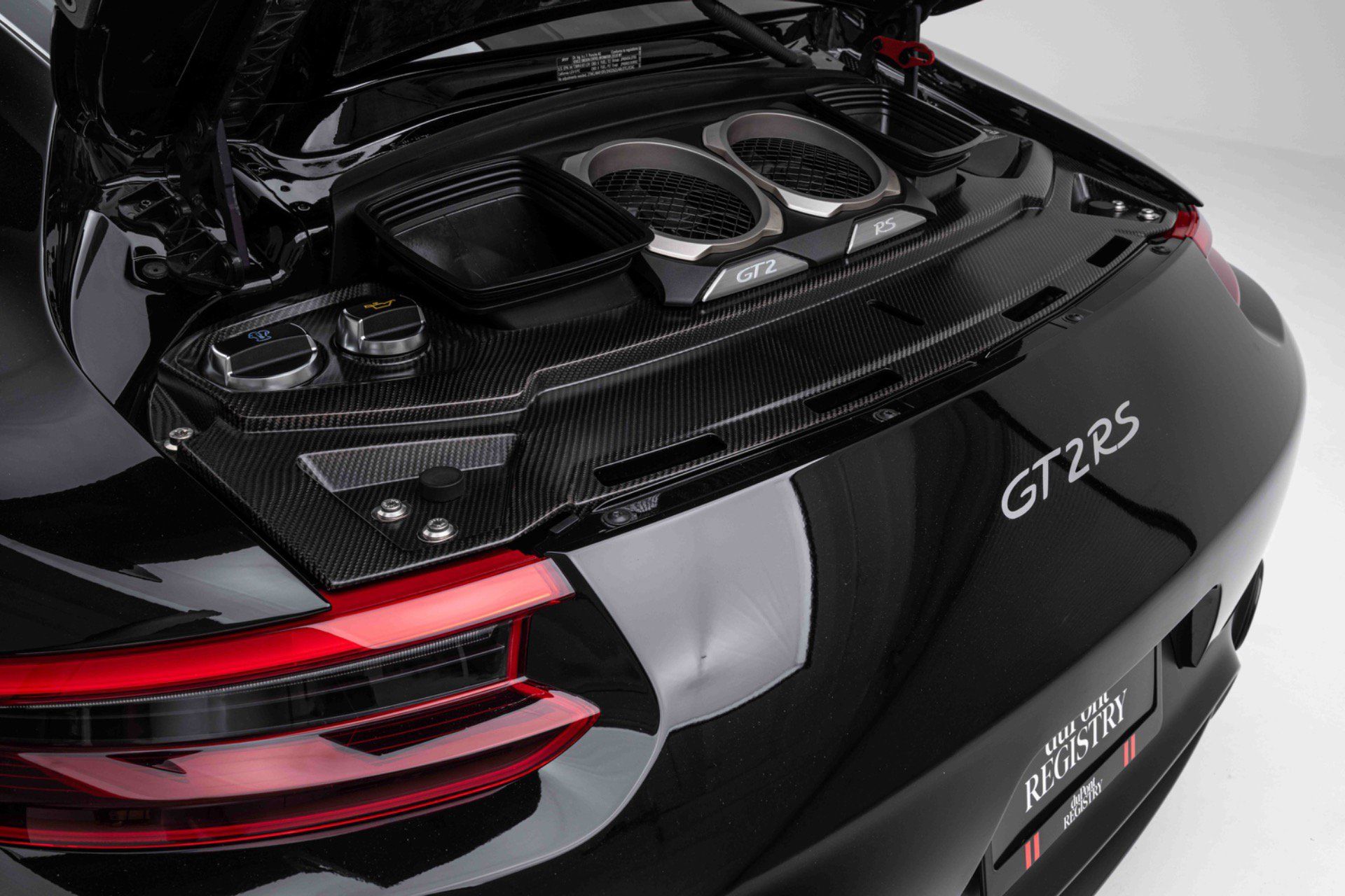 Used 2018 Porsche 911 GT2 RS RWD image 38