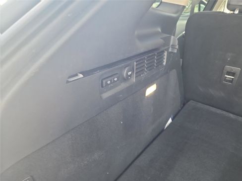 Used 2023 Lincoln Nautilus AWD w/ Premium Package image 19