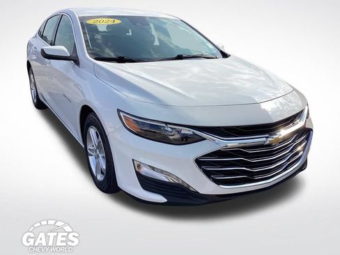 Used 2024 Chevrolet Malibu LT FWD image 1