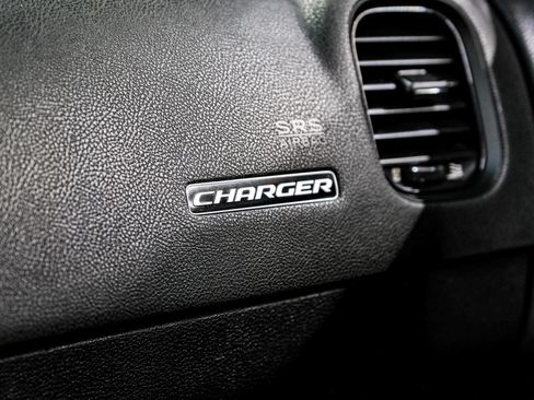 Used 2021 Dodge Charger SXT w/ Blacktop Package RWD image 28