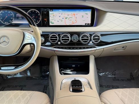 Used 2017 Mercedes-Benz Maybach S 550 4MATIC image 31