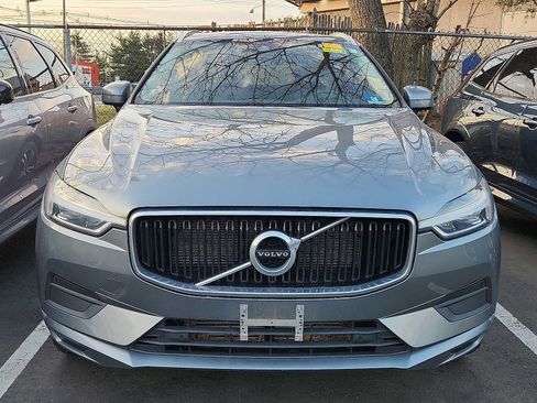 Used 2020 Volvo XC60 T5 Momentum w/ Protection Package Premier image 2