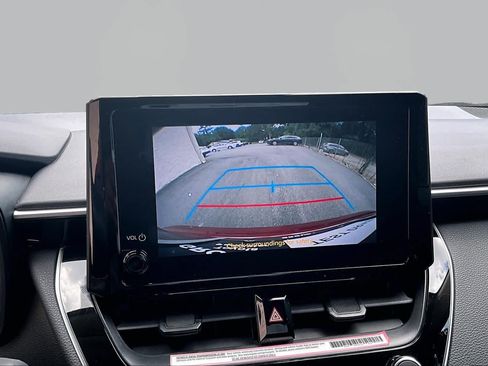 Used 2024 Toyota Corolla LE FWD image 27