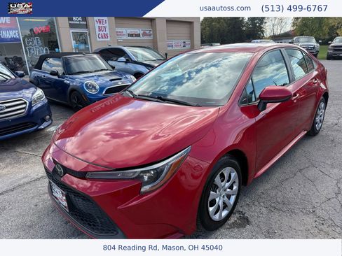 Used 2021 Toyota Corolla LE image 1