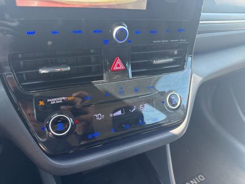 Used 2021 Hyundai Ioniq Limited image 13