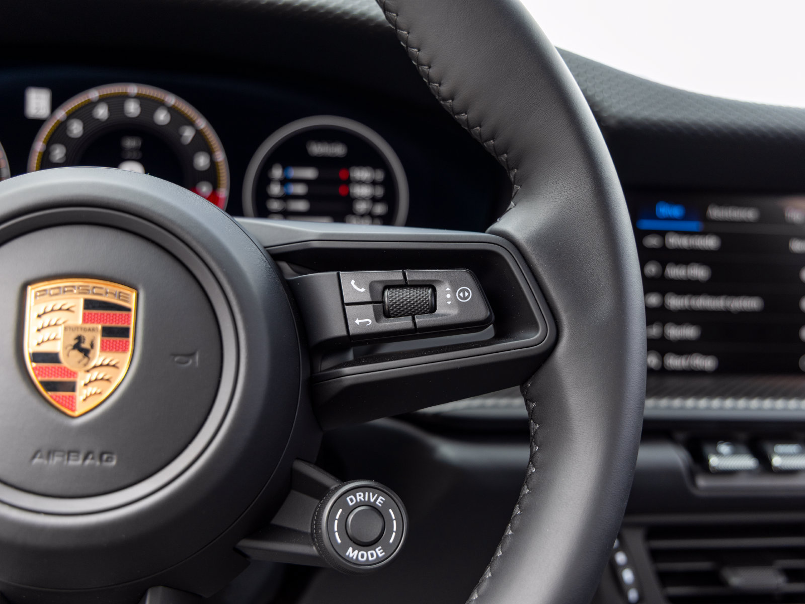 Used 2026 Porsche 911 GT3 RWD image 41