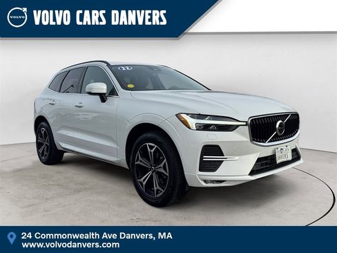 Certified 2022 Volvo XC60 B5 Momentum w/ Climate Package image 1