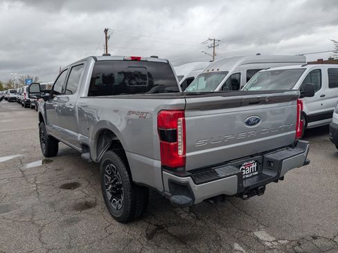Used 2024 Ford F350 Lariat w/ Lariat Ultimate Package image 10