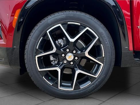 New 2026 Chevrolet Traverse High Country FWD image 12