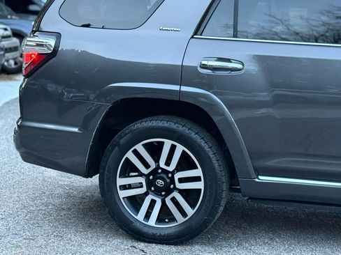 Used 2016 Toyota 4Runner Limited image 11