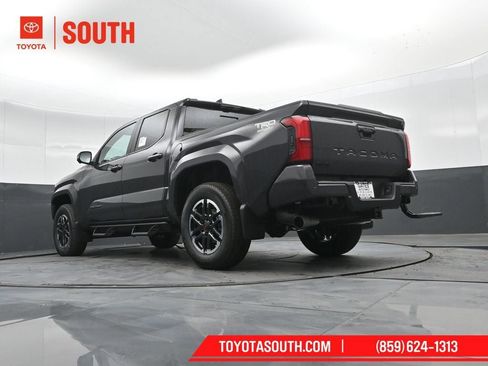 New 2026 Toyota Tacoma TRD Sport w/ TRD Sport Premium Package image 39
