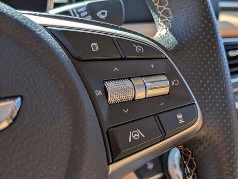 Used 2022 Genesis G70 2.0T w/ Prestige Package image 12