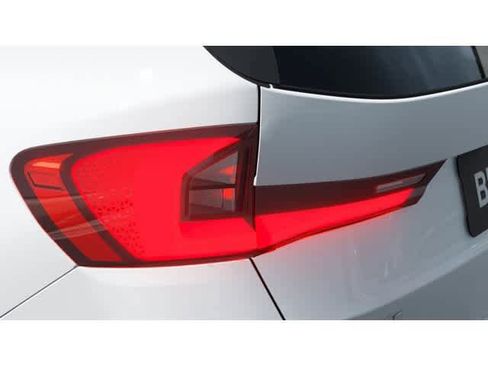 New 2026 BMW X1 xDrive28i w/ Technology Package image 9