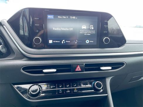 Used 2021 Hyundai Sonata SE image 13