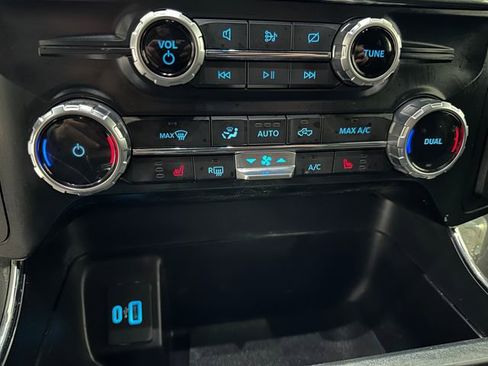 Used 2023 Ford F150 XLT w/ Equipment Group 302A High image 11